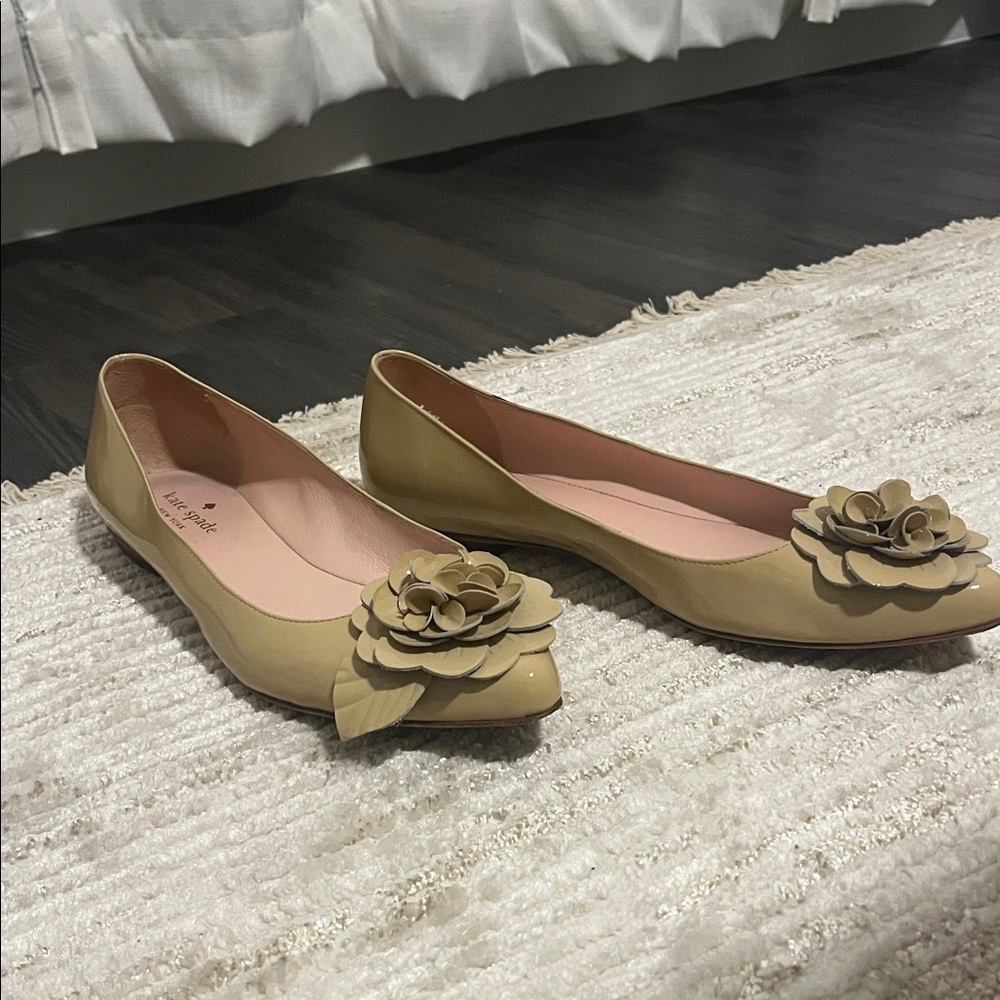 Kate Spade Tan Flower-Adorned Flats